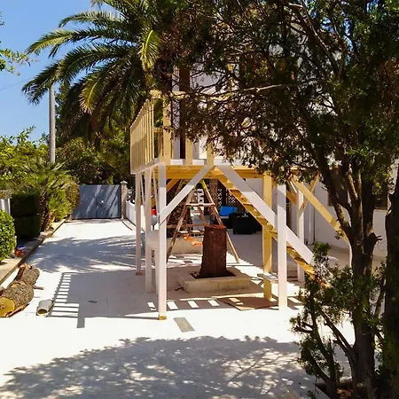 Villa With Pool In Torre Dell'orso M133 Melendugno